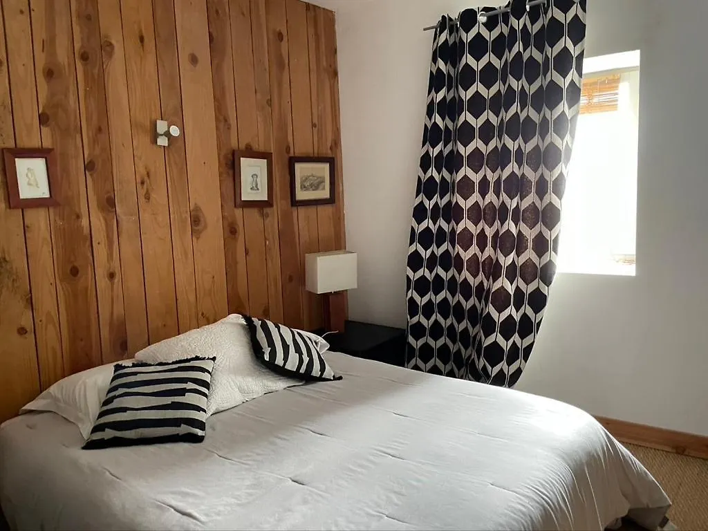 Holiday home La Maison Bleue Canelle Laval-Roqueceziere